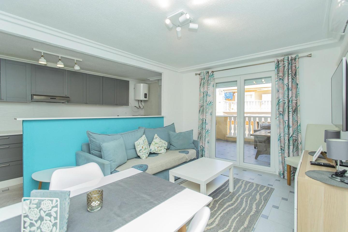 107 Sea Side - Alicante Holiday ลามาตา ภายนอก รูปภาพ