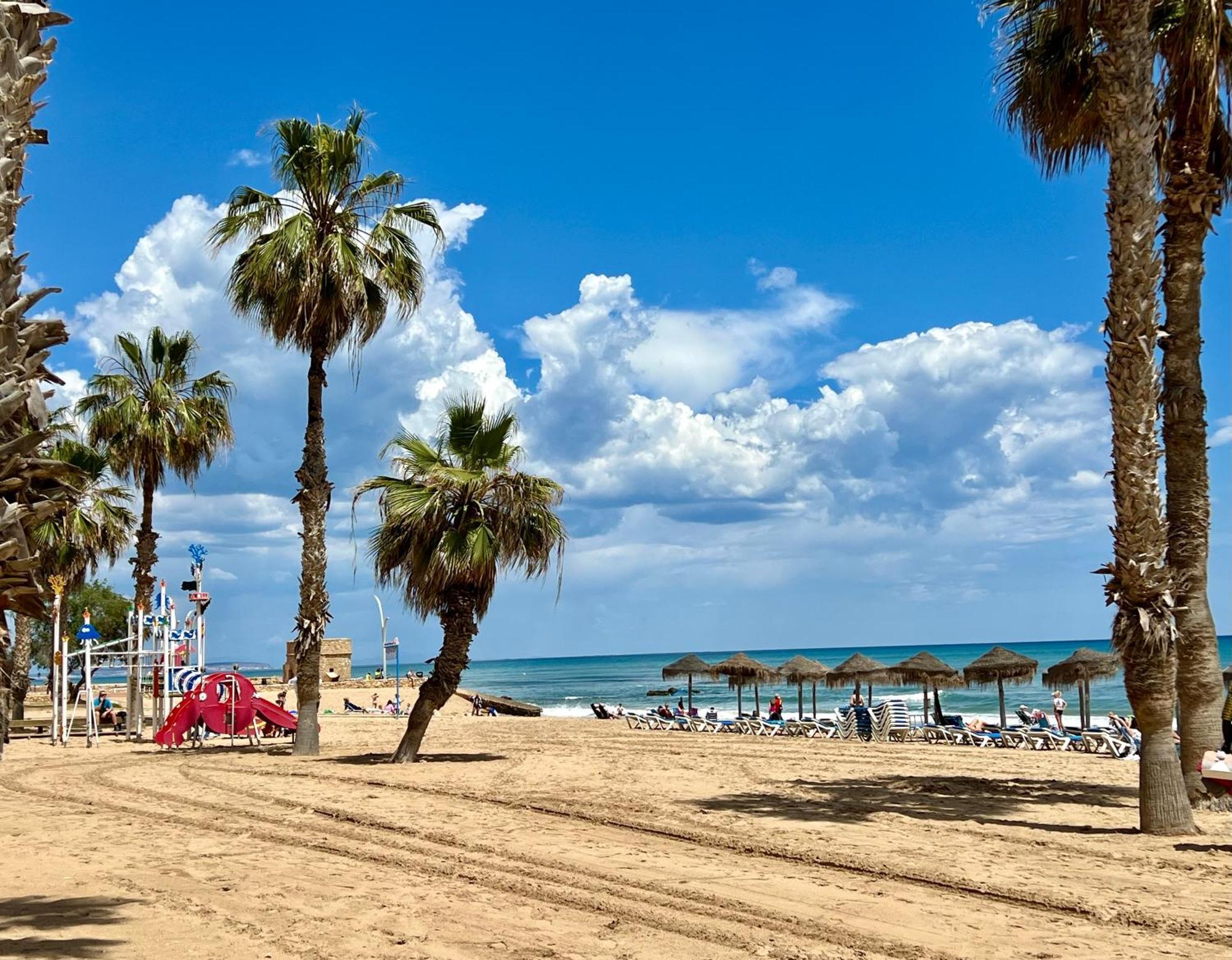 107 Sea Side - Alicante Holiday ลามาตา ภายนอก รูปภาพ